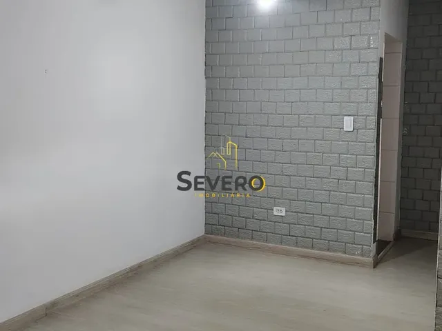 Imagem: O apartamento possui 2 Dormitórios, 1 Banheiro, 1 Vaga na