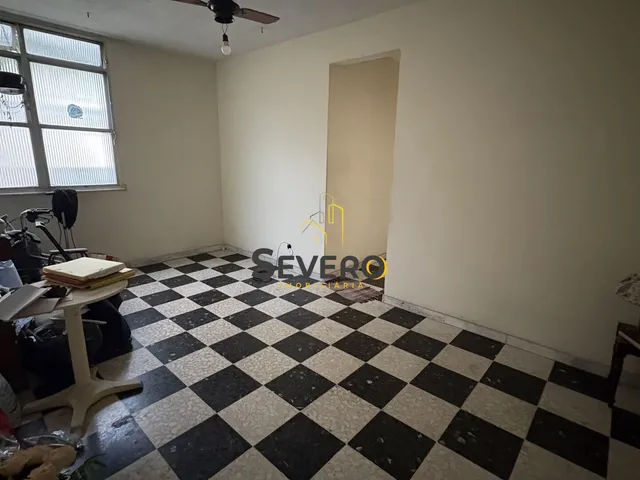 Imagem: O apartamento possui 2 Dormitórios, 1 Banheiro, 1 Vaga na