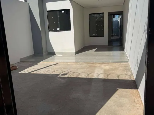Imagem 2: Casa à venda em Montes Claros, Jardim Primavera, com 2 quartos, 101m²