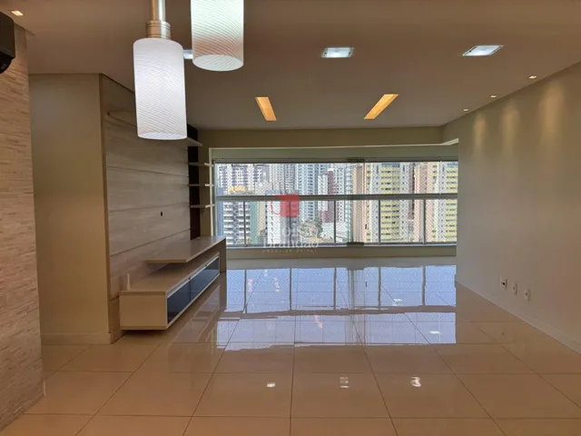 Imagem 2: Riviera dei Fiori maravilhoso com vista para o parque e 04 quartos