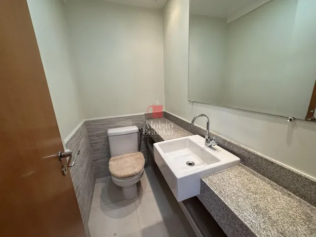 Imagem 12: Riviera dei Fiori maravilhoso com vista para o parque e 04 quartos