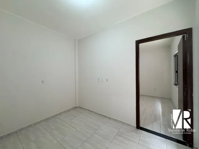 Imagem 4: Apartamento 2 Dormitórios em Monte Alegre, Camboriú - Conforto e Praticidade