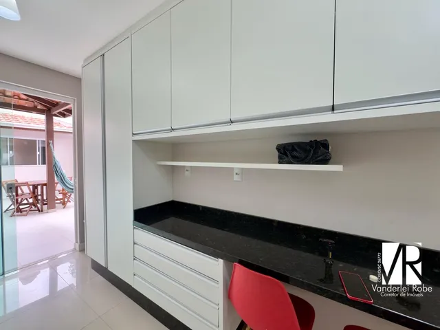 Imagem 6: APARTAMENTO MOBILIADO COM 02 SUÍTES E HOME OFFICE PARA LOCAÇÃO NA PRAIA DOS AMORES –