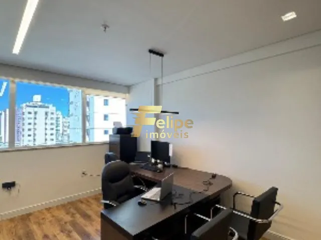 Imagem 13: Belíssima Sala Comercial Finamente Montada e Decorada, À Venda Porteira Fechada, Praia da Costa, Vila Velha/Es!
