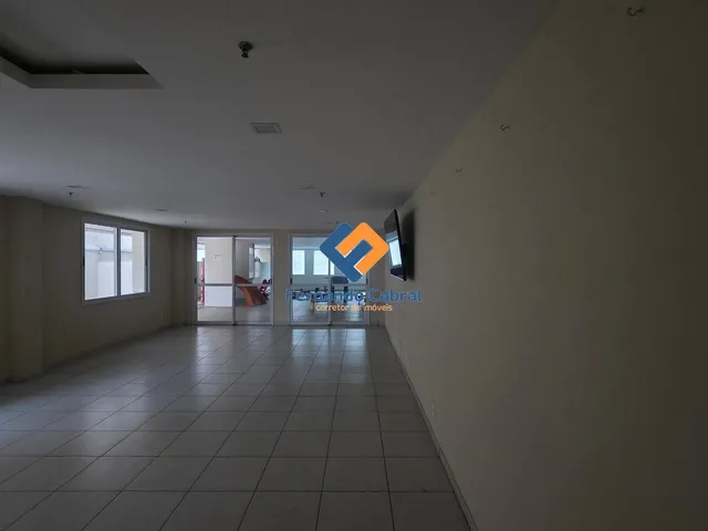 Imagem 3: Cobertura Dúplex 210M² para Locação em santa Rosa, Niterói - Luxo e Conforto com Piscina e 2 Vagas