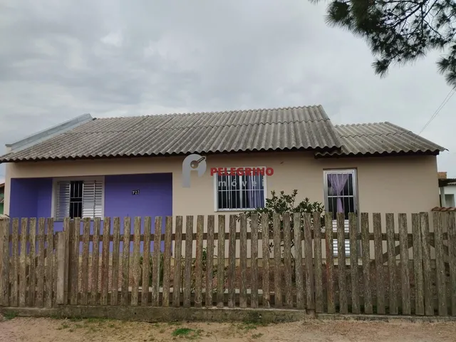 Imagem: Pelegrino Imóveis Vende Casa no Balneário