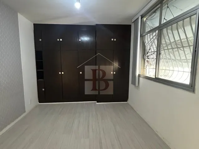 Imagem 7: Apartamento de 2 Quartos com Suíte e Vaga de Garagem em Icaraí, Niterói-Rj: Imperdível Oportunidade de Investimento!