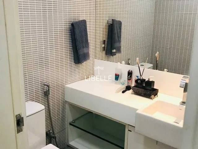 Imagem 10: Casa de Alto Luxo no Alphaville Francisco Brennand | 684 m² | 5 Suítes