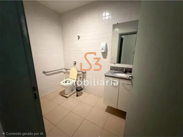 Imagem 9: Loja comercial para locação em Uberlândia-MG, bairro Lídice: 7 salas, 4 banheiros, 3