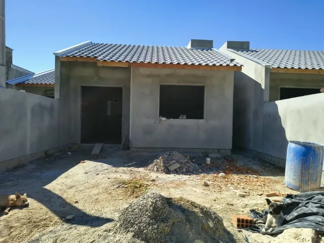 Imagem: Casa em construção em Barra Velha