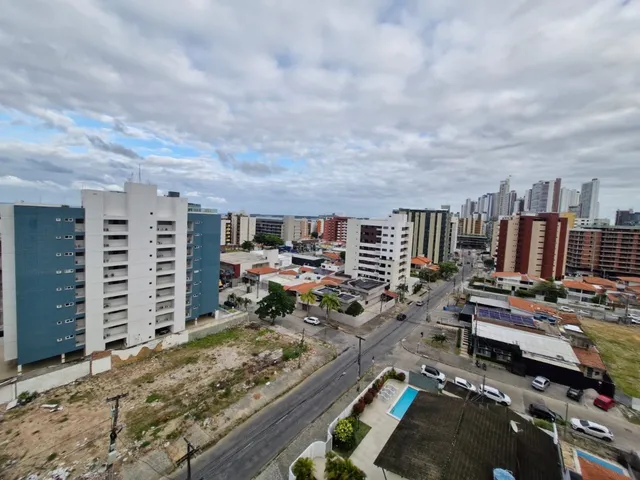 Imagem 2: Apartamento À Venda em João Pessoa-Pb, no Bairro Cabo Branco: 2 Quartos, 1 Suíte, 2 Salas, 2 Vagas de Garagem, 42,70M²