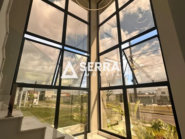 Imagem 13: Casa de esquina com piscina | 4 quartos | 3 suítes | 238,10 m²