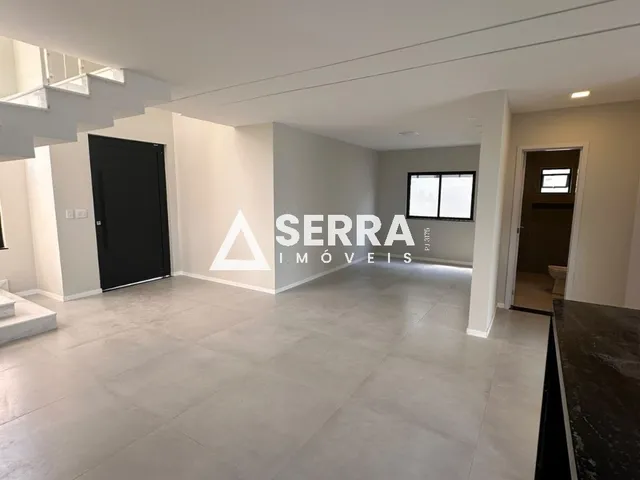 Imagem 11: Casa de esquina com piscina | 4 quartos | 3 suítes | 238,10 m²