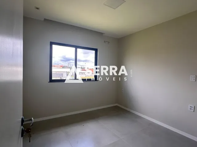 Imagem 8: Casa de esquina com piscina | 4 quartos | 3 suítes | 238,10 m²