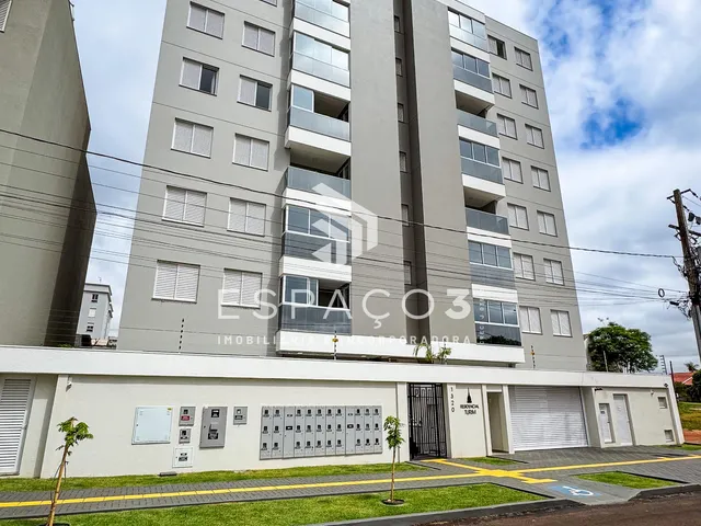 Imagem: Apartamento com cozinha planejada e churrasqueira