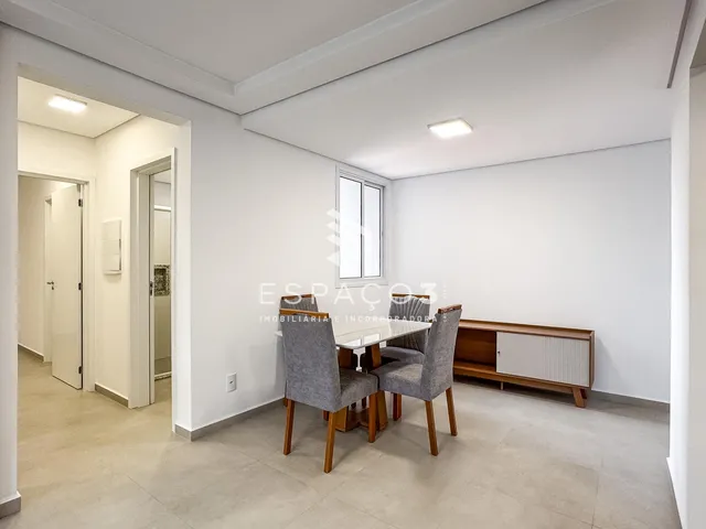 Imagem 11: Apartamento com Cozinha Planejada e Churrasqueira no Centro de Medianeira