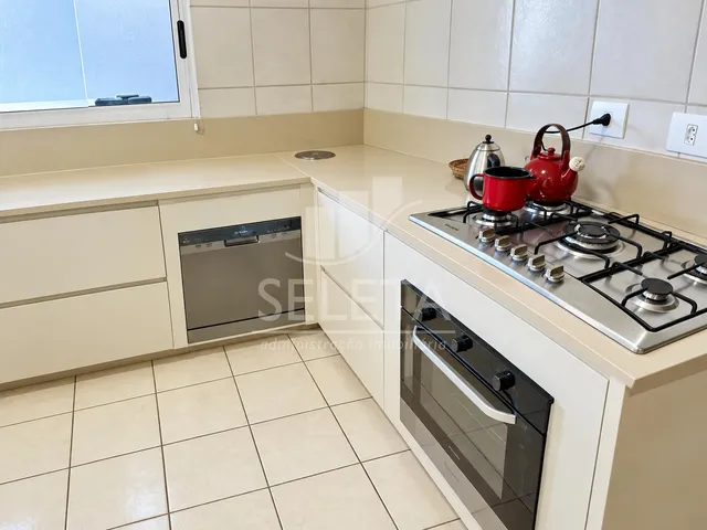 Imagem 2: Sobrado À Venda, no Country, Cascavel-Pr, Condomínio Antoni Gaudi - 1 Suíte - 1 Quarto - 2 Vagas!