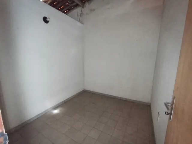 Imagem 16: Casa para Venda em Maceió, Gruta de Lourdes, 4 Dormitórios, 2 Banheiros, 1 Vaga
