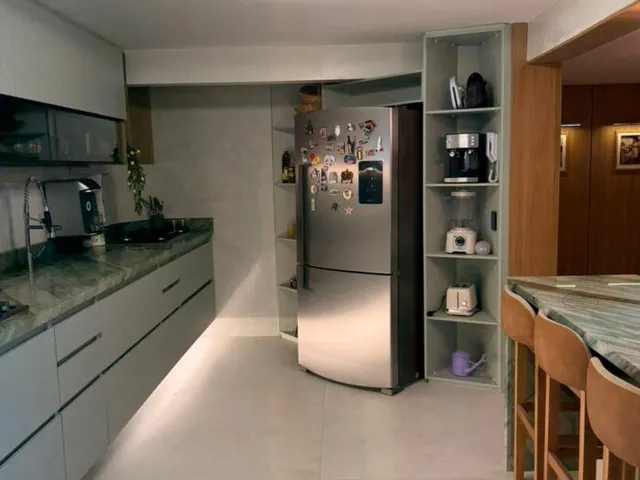 Imagem 15: Apartamento para Venda em Maceió, Ponta Verde, 4 Dormitórios, 2 Suítes, 4 Banheiros, 2 Vagas