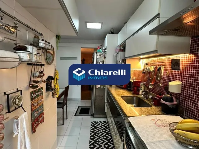 Imagem 3: Apartamento Sofisticado com 4 Suítes e Varanda Gourmet em Icaraí, Niterói - Rio de Janeiro