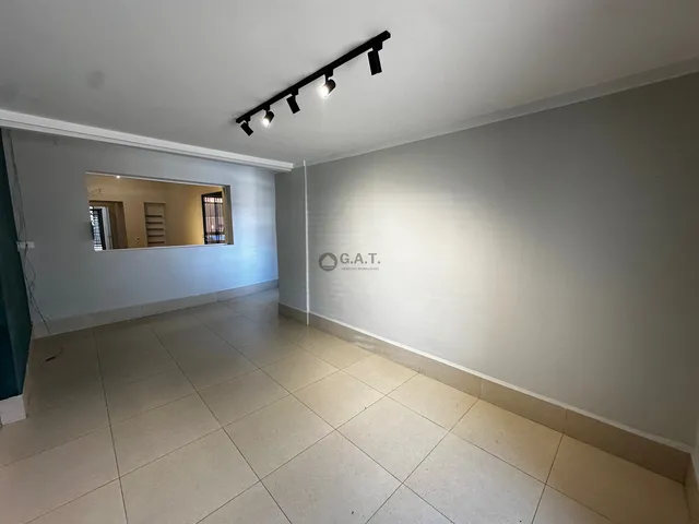 Imagem 10: Casa Comercial para Locação em Sorocaba-Sp, Jardim Paulistano: 5 Salas, 2 Banheiros, 3 Vagas de Garagem, 172M² de Área