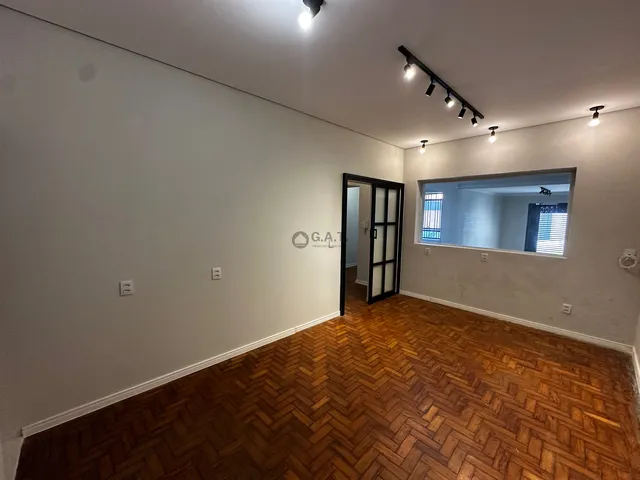 Imagem 15: Casa Comercial para Locação em Sorocaba-Sp, Jardim Paulistano: 5 Salas, 2 Banheiros, 3 Vagas de Garagem, 172M² de Área