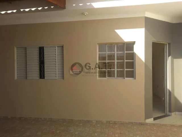 Imagem 1: Casa À Venda em Sorocaba-Sp, Jardim Paulista: 2 Quartos, 2 Salas, 1 Banheiro, 4 Vagas de Garagem, 110M²
