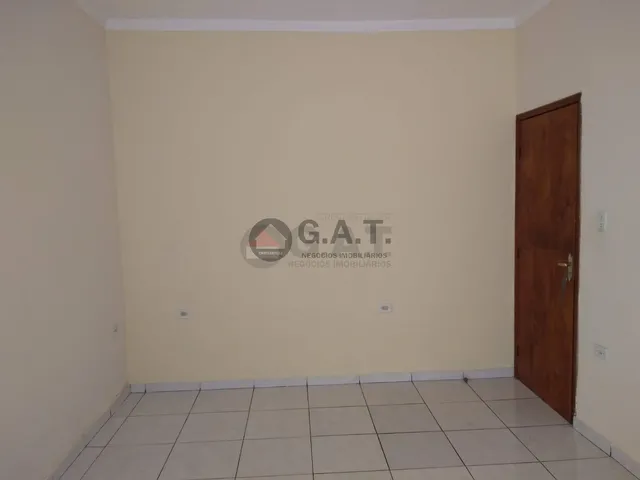 Imagem 3: Casa À Venda em Sorocaba-Sp, Jardim Paulista: 2 Quartos, 2 Salas, 1 Banheiro, 4 Vagas de Garagem, 110M²