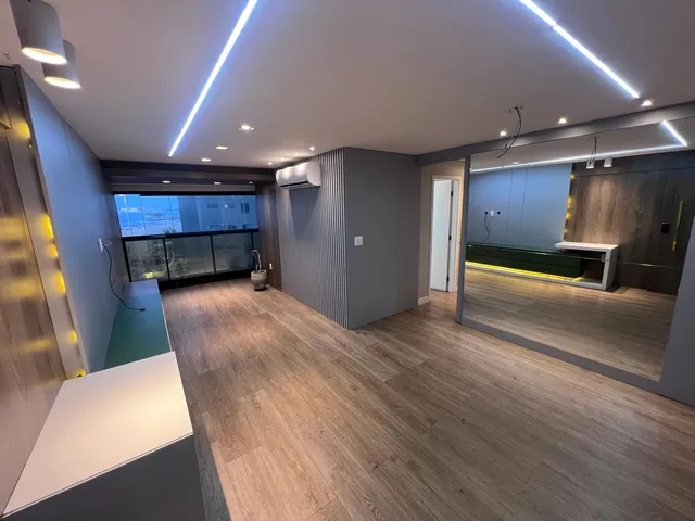 Imagem: Apartamento com 3 Quartos para Aluguel no