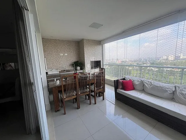 Imagem: O apartamento possui 3 Dormitórios, 2 Suítes, 1 Banheiro,