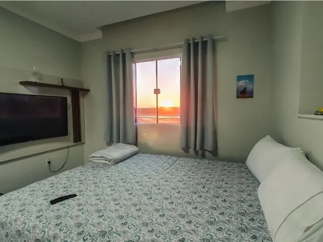 Imagem 8: Apartamento Decorado em Arembepe - Conforto, Modernidade com Piscina e a Poucos
