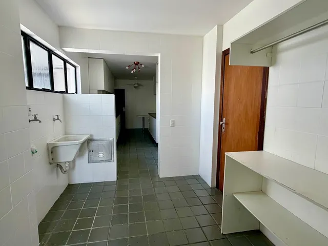 Imagem 13: 4 Quartos À Venda na Pituba - Mais Espaço e Privacidade para Você e Sua Família!