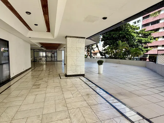 Imagem 10: 4 Quartos À Venda na Pituba - Mais Espaço e Privacidade para Você e Sua Família!