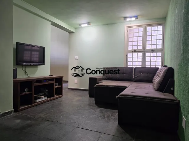Imagem 4: Casa Independente À Venda no Nova Granada /Bh 5 Quartos, Suíte, Quintal, Área Gourmet, 4 Vagas !