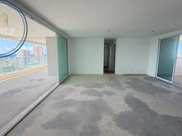 Imagem: Apartamento com 4 Suítes, 222 M², Andar