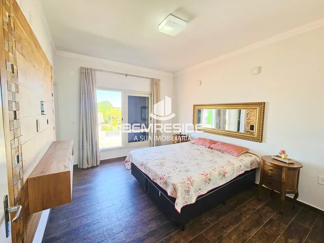 Imagem 3: Apartamento Mobiliado com Suíte e Garagem Fechada no Centro de Jaguaruna