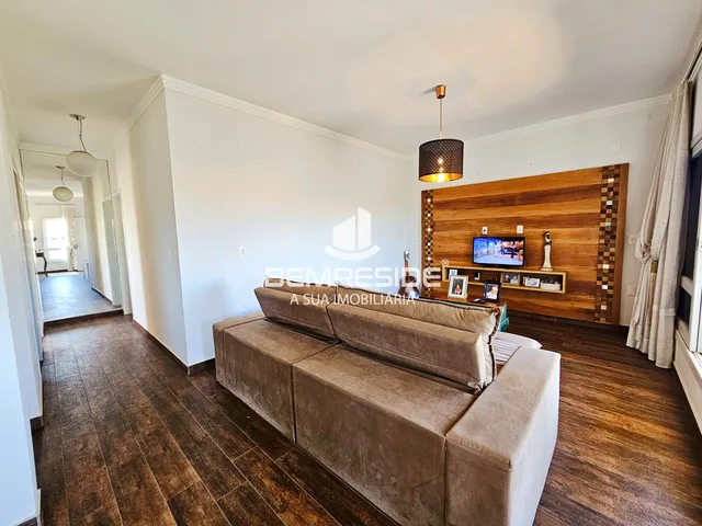 Imagem 16: Apartamento Mobiliado com Suíte e Garagem Fechada no Centro de Jaguaruna