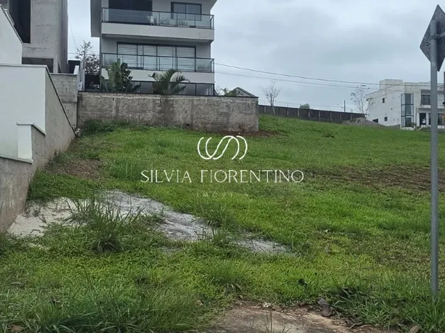 Imagem: Terreno À Venda em Condomínio Cataguá