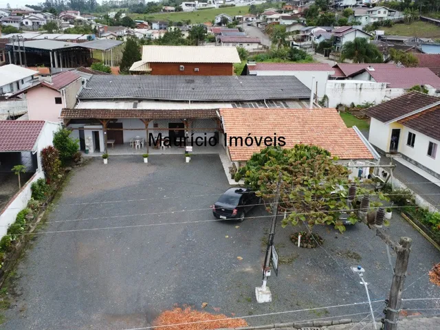 Imagem 8: Bar e Cancha de Bocha, e Casa no Bairro Seminário