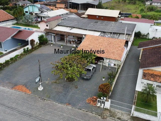 Imagem 10: Bar e Cancha de Bocha, e Casa no Bairro Seminário