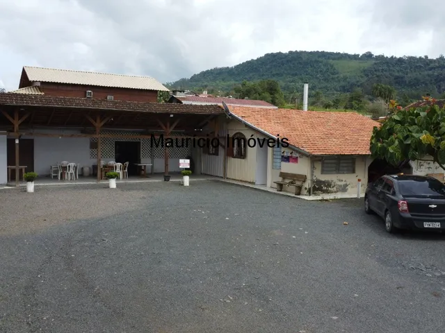 Imagem 14: Bar e Cancha de Bocha, e Casa no Bairro Seminário