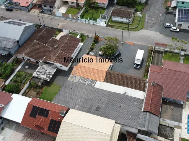 Imagem 4: Bar e Cancha de Bocha, e Casa no Bairro Seminário