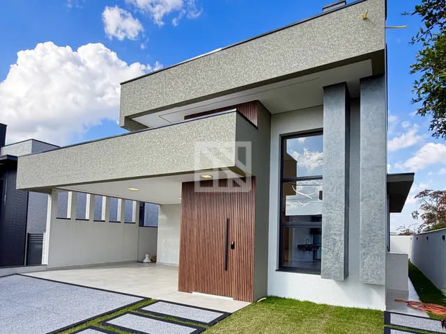 Imagem: Casa Térrea de Esquina em Condomínio Fechado