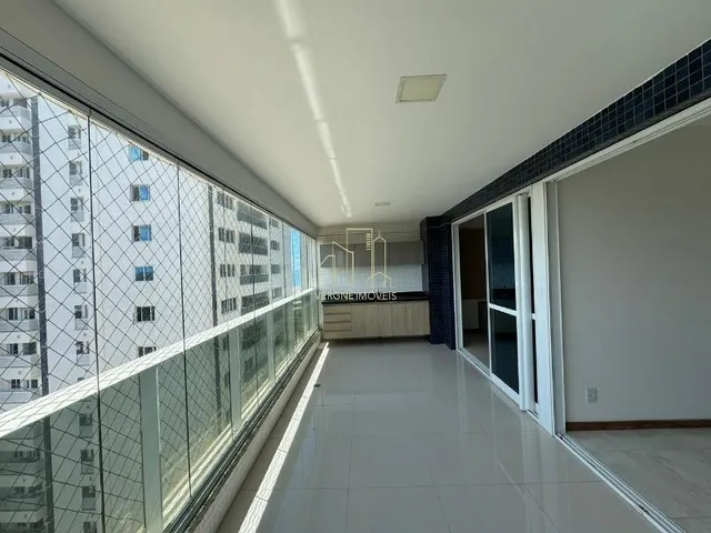 Imagem: Apartamento À Venda em Pituaçu com 4 Quartos