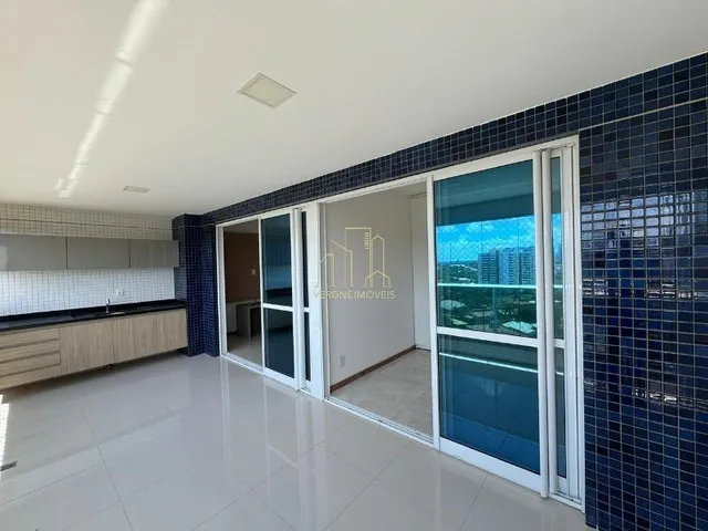 Imagem 5: Apartamento À Venda em Pituaçu com 4 Quartos 2 Suítes 2 Salas 3 Banheiros e 140,00 M²