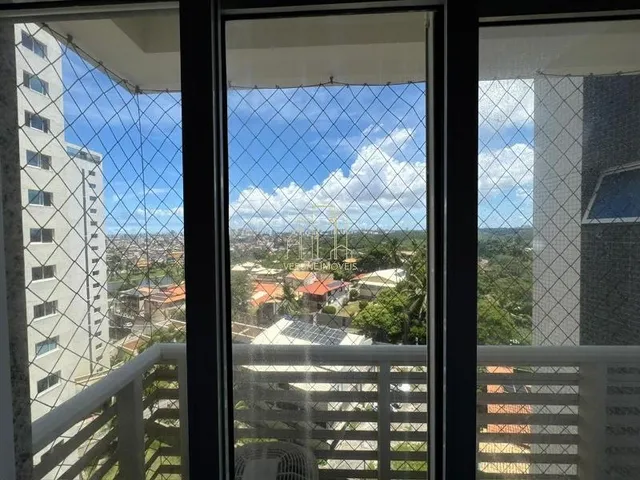 Imagem 13: Apartamento À Venda em Pituaçu com 4 Quartos 2 Suítes 2 Salas 3 Banheiros e 140,00 M²
