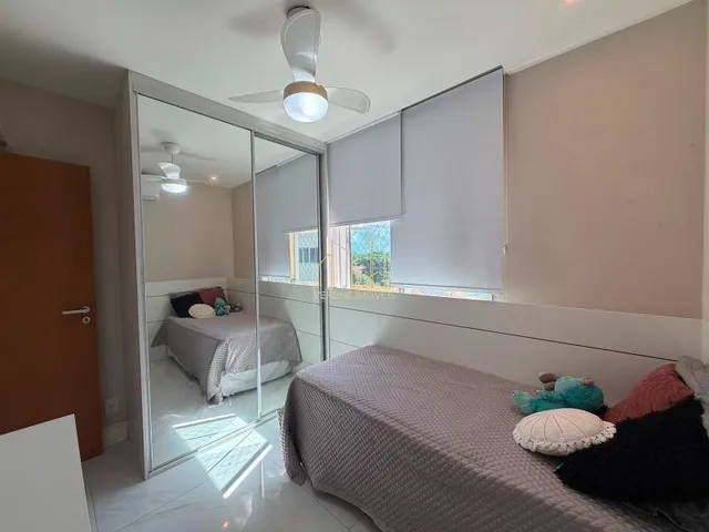 Imagem 3: Apartamento À Venda em Pituaçu com 3 Quartos 2 Suítes 2 Salas 3 Banheiros 2 Vagas de Garagem e 142M² de Área