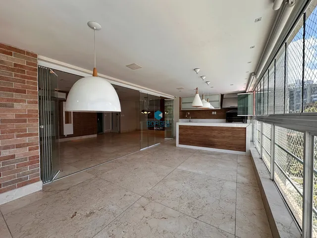 Imagem 3: Apartamento À Venda no Barra Porto com 184M², 4 Quartos, 3 Suítes e 3 Vagas - Barra, Salvador