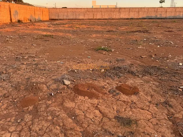 Imagem: Terreno À Venda no Bairro Jardim Panorama
