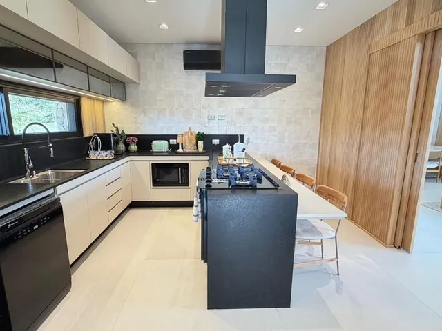 Imagem: Casa de Alto Padrão Movelada com 6 Suítes